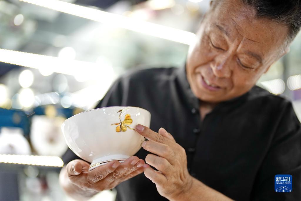 巴黎人下载地址